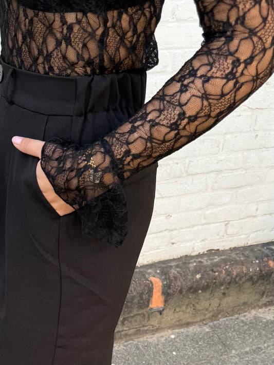 Maeve Lace Top - Black