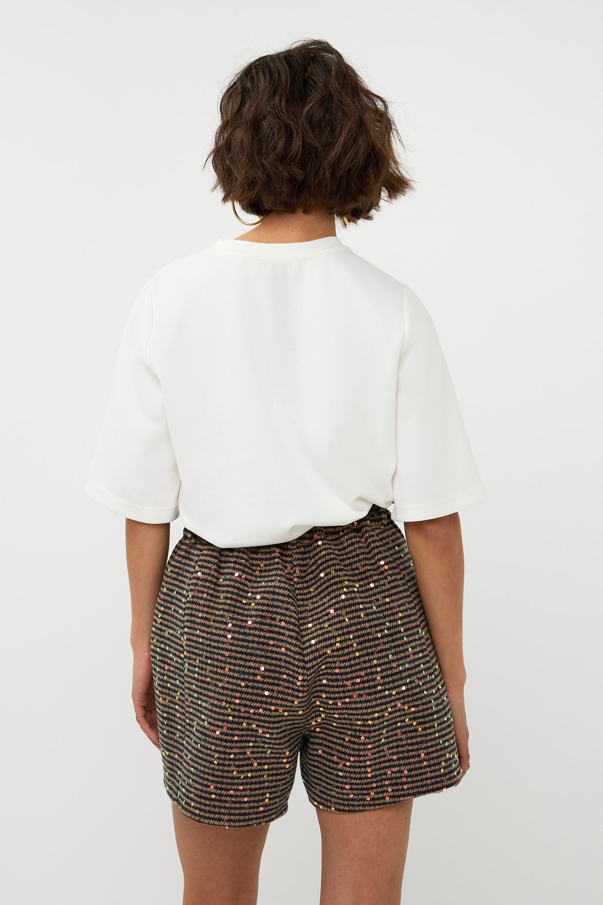Glow Short