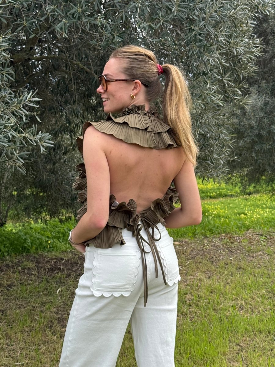 Cato Ruffle Top | Kaki - Maison FAV