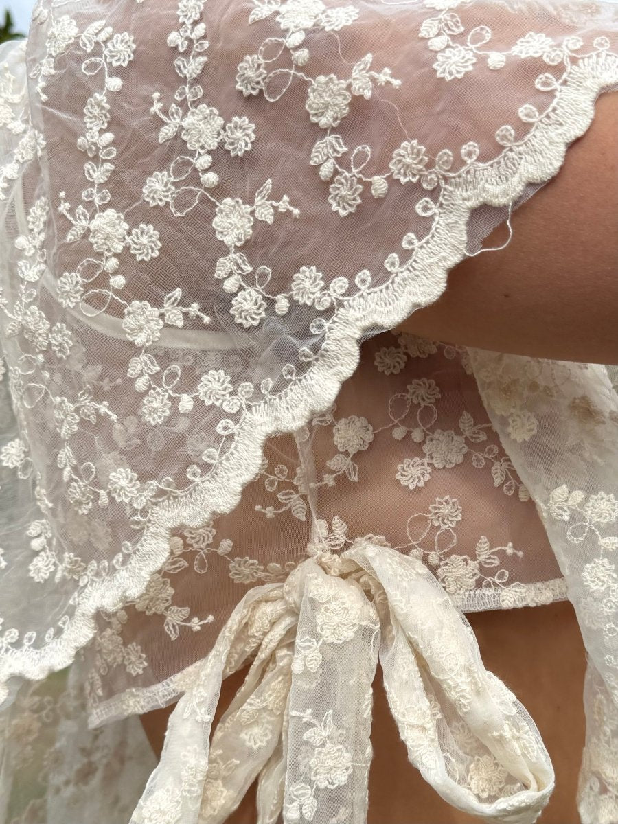 Sophia Lace Top - Maison FAV