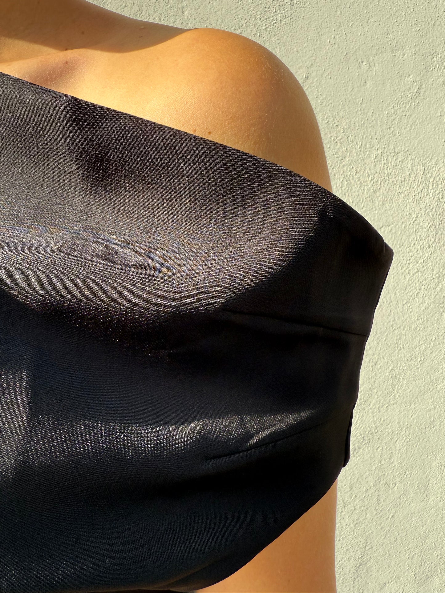 Hazel Top | Black