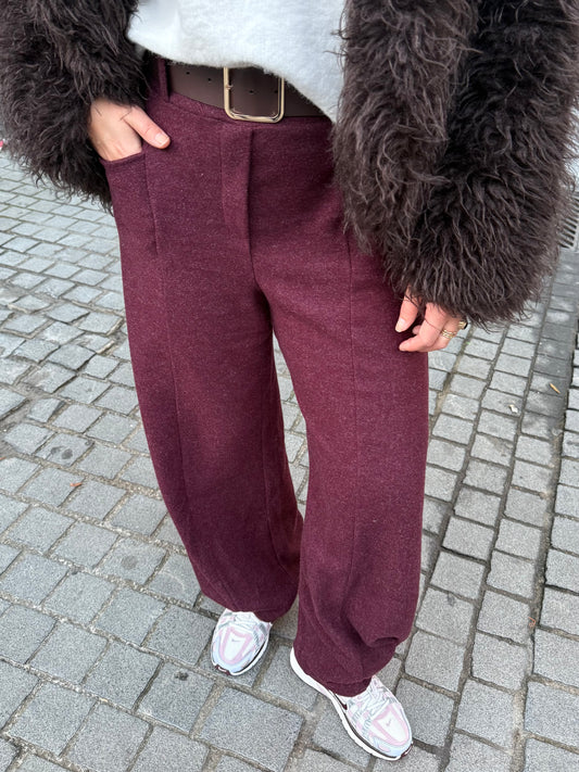 Cleo Knit Balloon Pants | Burgundy