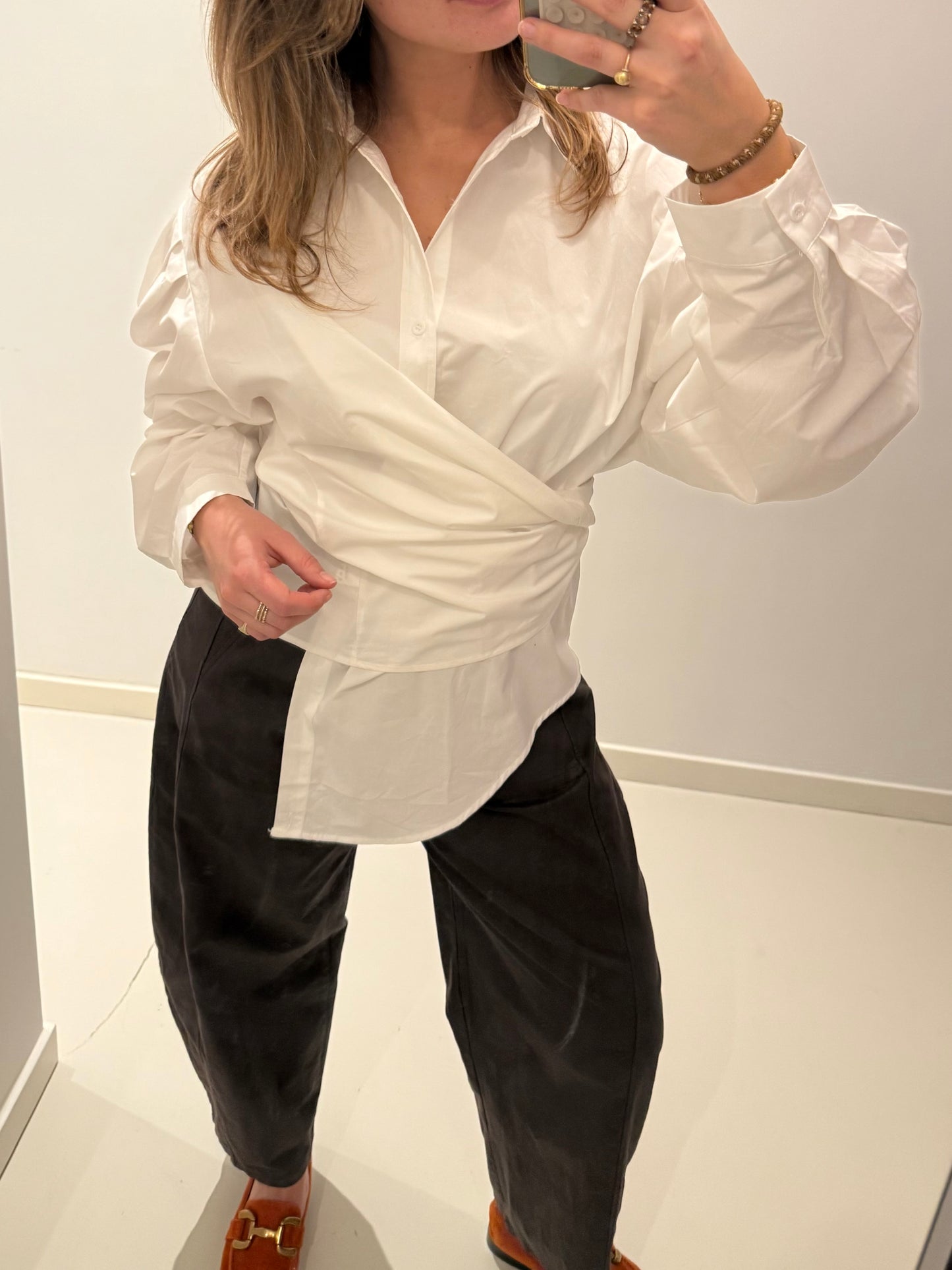 Blouse Oversized but Tailored