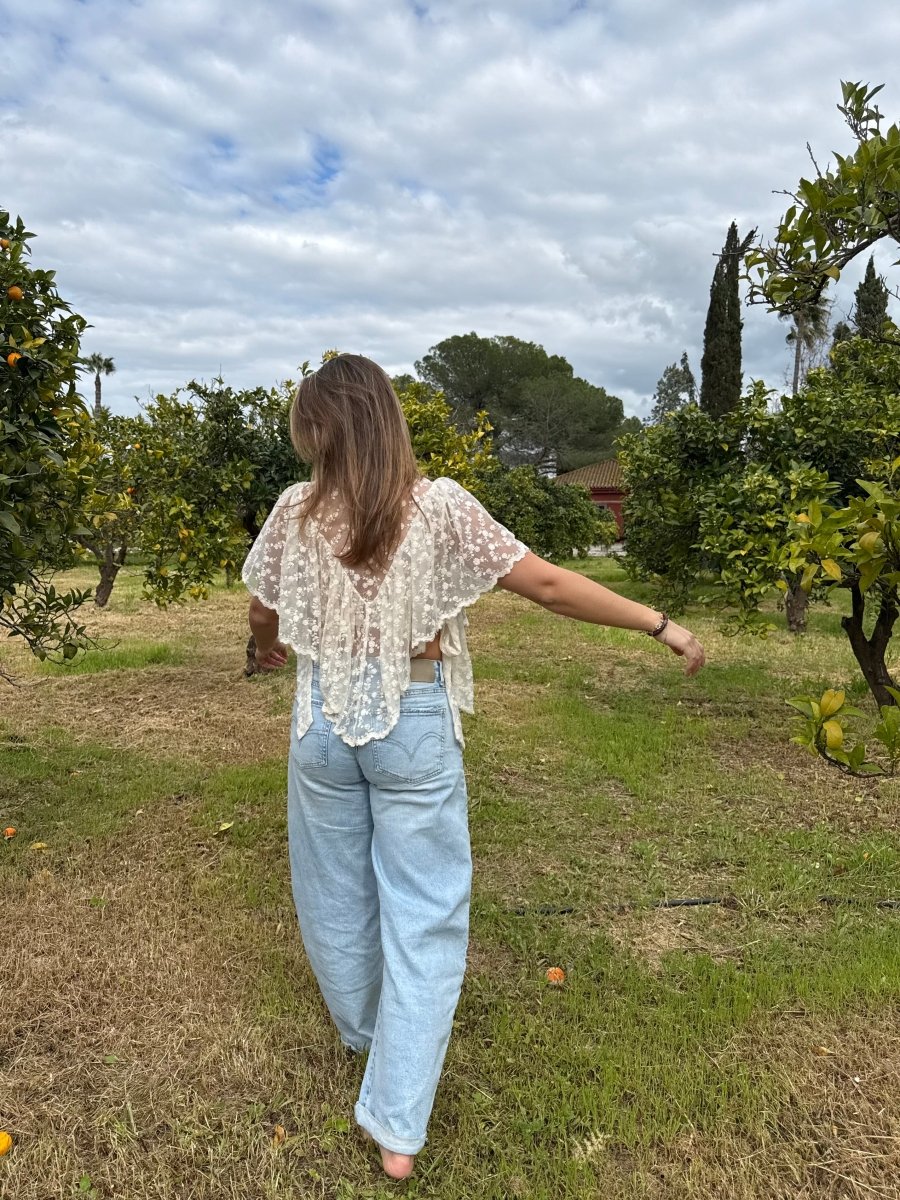 Sophia Lace Top - Maison FAV